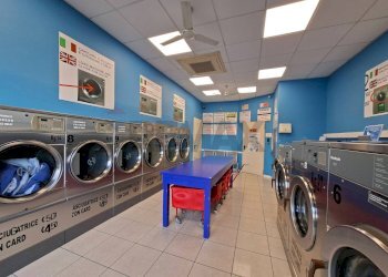 Lavanderia - Attività Commerciale via Gruccia
 
23, San Giovanni Valdarno - foto 6