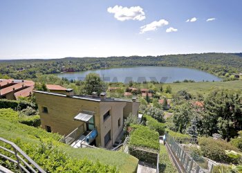 Vista dell\'acqua - Villa VIA MANDELLI
 
5/A, Montorfano - foto 1