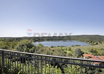 Vista dell\'acqua - Villa VIA MANDELLI
 
5/A, Montorfano - foto 2