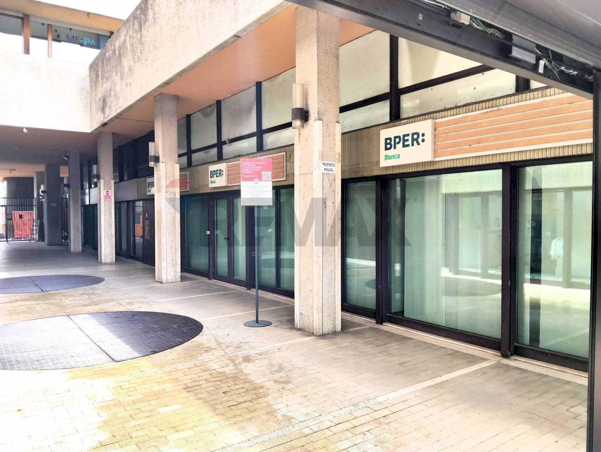 Edificio all\'aperto - Ufficio Monza - foto 1