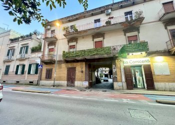 Edificio all\'aperto - Attico Via Fulvio Renella
 
112, Caserta - foto 1