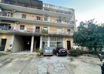 Edificio all\'aperto - Attico Via Fulvio Renella
 
112, Caserta - foto 3