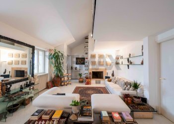 Soggiorno - Quadrilocale Via Bragadino
 
4, Lovere - foto 2