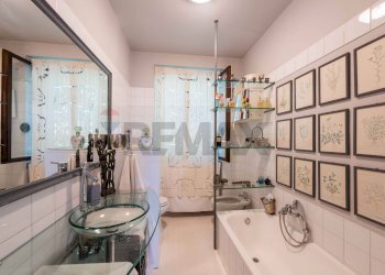 Bagno - Quadrilocale Via Bragadino
 
4, Lovere - foto 12