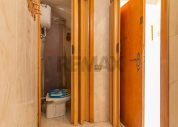 Bagno - Bilocale Via Del Fiore
 
77, Ischia di Castro - foto 14