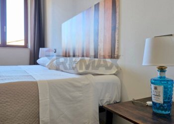 Camera / camera da letto - Quadrilocale Via Parini
 
4, Vieste - foto 16