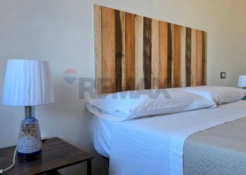 Camera / camera da letto - Quadrilocale Via Parini
 
4, Vieste - foto 21