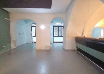 Foto 2 - Commercial Premises Via San Basilio
 
37, Palermo - photo 2