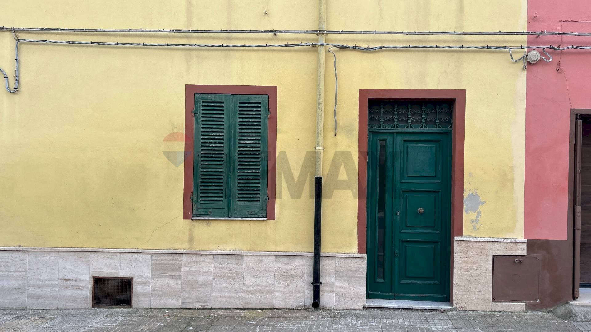 Edificio all\'aperto - Four-room apartment Florinas - photo 3