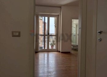 Stanza vuota - Trilocale Via Andrea Solari
 
19, Milano - foto 2