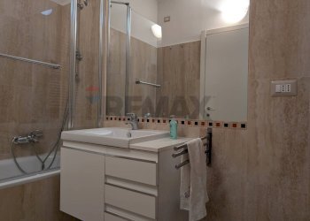 Bagno - Trilocale Via Andrea Solari
 
19, Milano - foto 10