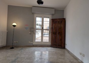 Stanza vuota - Trilocale Via Andrea Solari
 
19, Milano - foto 16