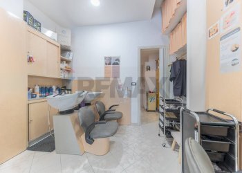 Bagno - Negozio Via Rialto, Roma - foto 3