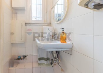 Bagno - Negozio Via Rialto, Roma - foto 7