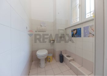 Bagno - Negozio Via Rialto, Roma - foto 8