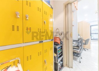 Camera / camera da letto - Negozio Via Rialto, Roma - foto 20