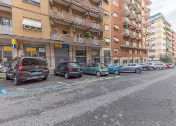 Edificio all\'aperto - Negozio Via Rialto, Roma - foto 28