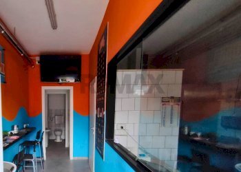 Cucina - Commercial Premises Via Frugarolo, Roma - photo 3