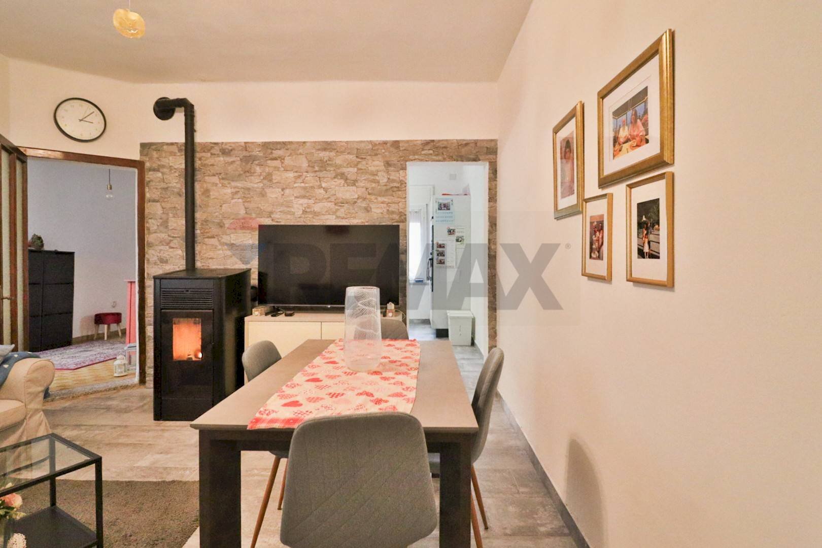 Sala da pranzo - Semi-detached house VIA GALILEO GALILEI
 
7, Casalmaggiore - photo 3