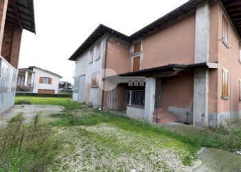 Foto 20 - Independent house Via Manzoni
 
2, Pavone del Mella - photo 20