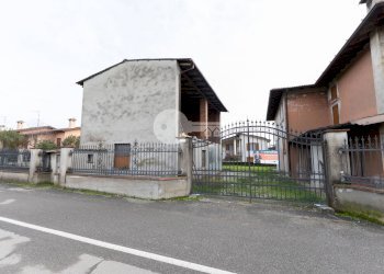 Foto 37 - Independent house Via Manzoni
 
2, Pavone del Mella - photo 37