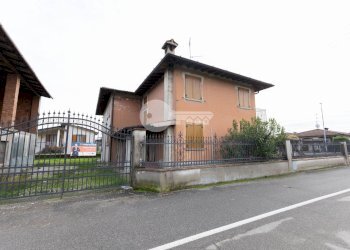 Foto 38 - Independent house Via Manzoni
 
2, Pavone del Mella - photo 38