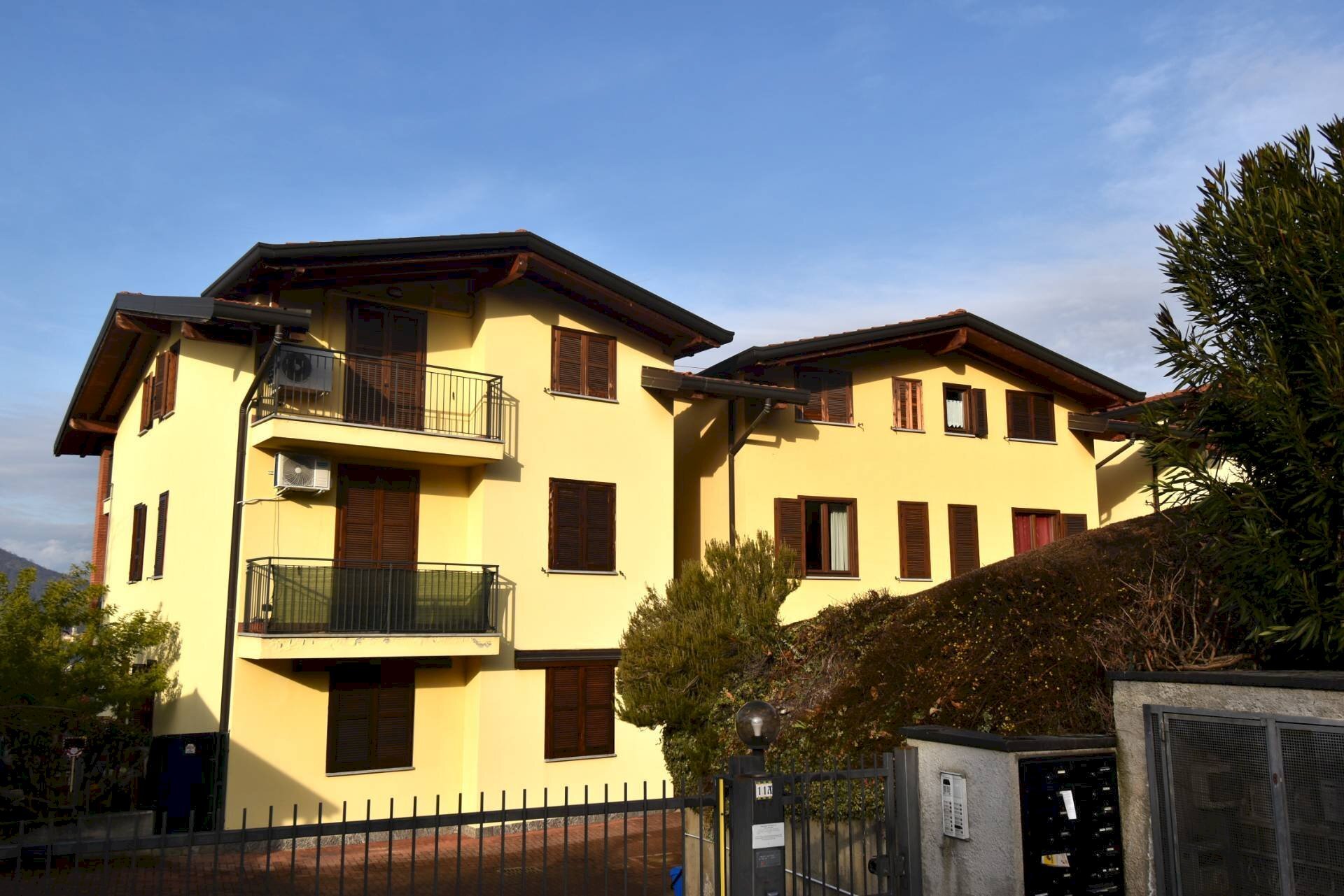 Foto 2 - Three-room apartment via BOLZANO
 
11A, Gemonio - photo 2