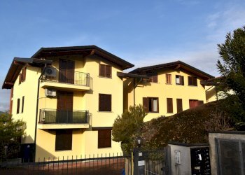 Foto 2 - Three-room apartment via BOLZANO
 
11A, Gemonio - photo 2