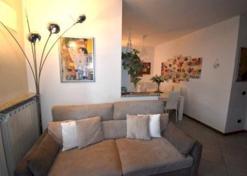 Foto 7 - Three-room apartment via BOLZANO
 
11A, Gemonio - photo 7