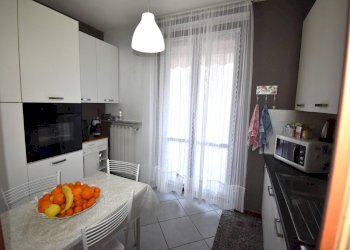 Foto 11 - Three-room apartment via BOLZANO
 
11A, Gemonio - photo 11