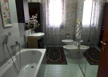 Foto 17 - Three-room apartment via BOLZANO
 
11A, Gemonio - photo 17