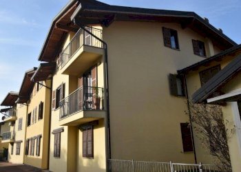 Foto 21 - Three-room apartment via BOLZANO
 
11A, Gemonio - photo 21