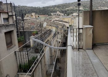 Balcone - Casa indipendente via tasca
 
37, Scicli - foto 1