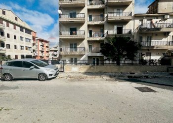 Edificio all\'aperto - Appartamento via delle dolomiti
 
65, Ragusa - foto 3