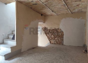 Stanza vuota - Casa semi indipendente Via Trieste
 
55, Villa Santa Lucia degli Abruzzi - foto 9