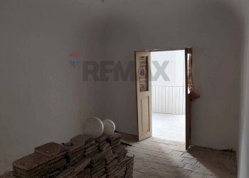 Soggiorno - Casa semi indipendente Via Trieste
 
55, Villa Santa Lucia degli Abruzzi - foto 27