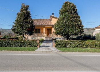 Casa all\'aperto - Casa indipendente Contrada Fontanella
 
29, Vacri - foto 2