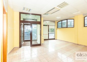 Foto 9 - Locale Commerciale VIA PASUBIO
 
2, Varese - foto 9