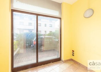 Foto 14 - Locale Commerciale VIA PASUBIO
 
2, Varese - foto 14