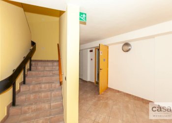 Foto 24 - Locale Commerciale VIA PASUBIO
 
2, Varese - foto 24