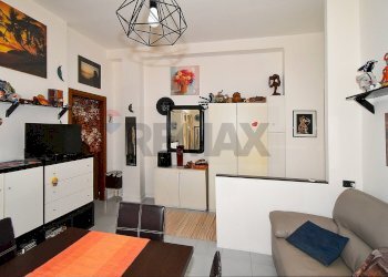 Soggiorno - Bilocale Via Novegro
 
13, Segrate - foto 4