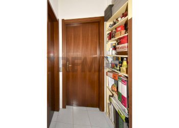 Hall / corridoio - Bilocale Via Novegro
 
13, Segrate - foto 9