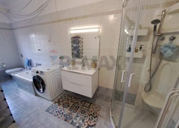 Bagno - Bilocale VIA ALESSANDRO MANZONI
 
43, Paullo - foto 6