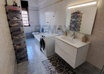 Bagno - Bilocale VIA ALESSANDRO MANZONI
 
43, Paullo - foto 7