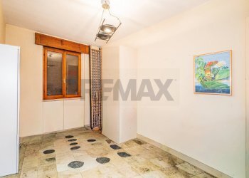 Stanza vuota - Appartamento Gazzuolo - foto 9