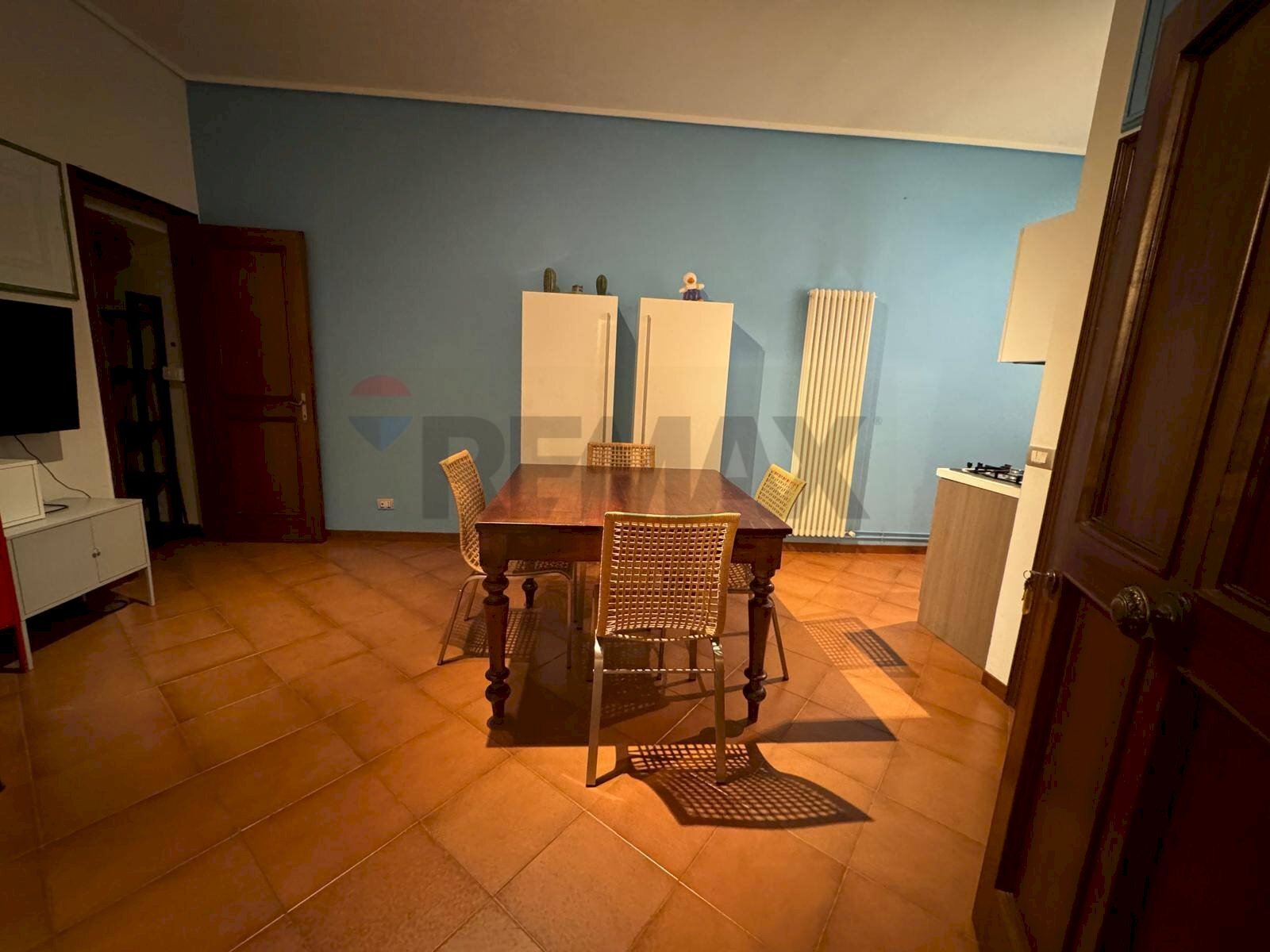 Sala da pranzo - One-room apartment Vicolo Scala
 
11, Mantova - photo 3