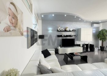 Soggiorno - Apartment Via Pietro Sbacchi
 
233, Cinisi - photo 7