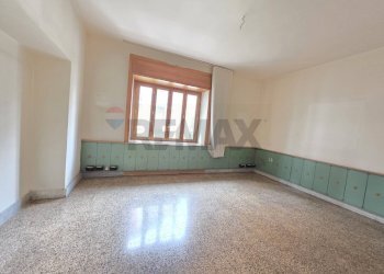 Stanza vuota - Appartamento Piazza Scura
 
1, Cosenza - foto 2