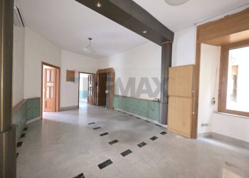 Stanza vuota - Appartamento Piazza Scura
 
1, Cosenza - foto 7