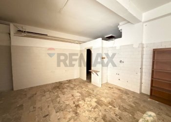 Stanza vuota - Locale Commerciale Via Palermo
 
128, Terrasini - foto 8